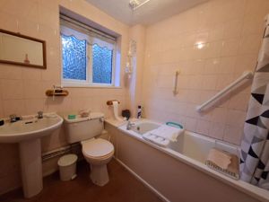 Photo 8- click for photo gallery